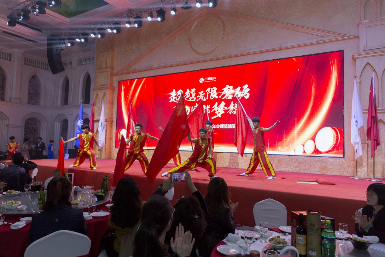 说明: P14A6412